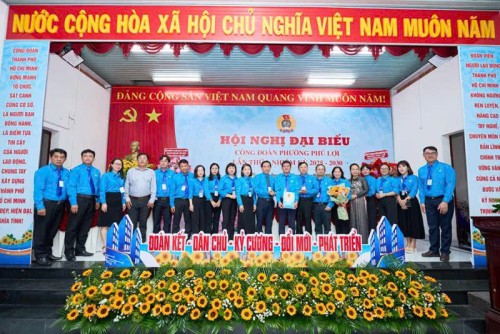 Chủ tịch Công đoàn cơ sở Trường Đại học Bình Dương được chỉ định vào  Ban Chấp hành Công đoàn phường Phú Lợi