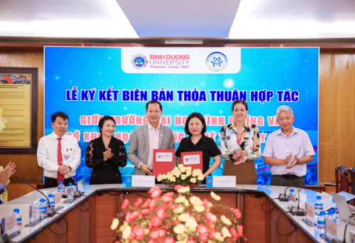 Trường Đại học Bình Dương ký kết thỏa thuận hợp tác với Sở Khoa học và Công nghệ tỉnh Tây Ninh