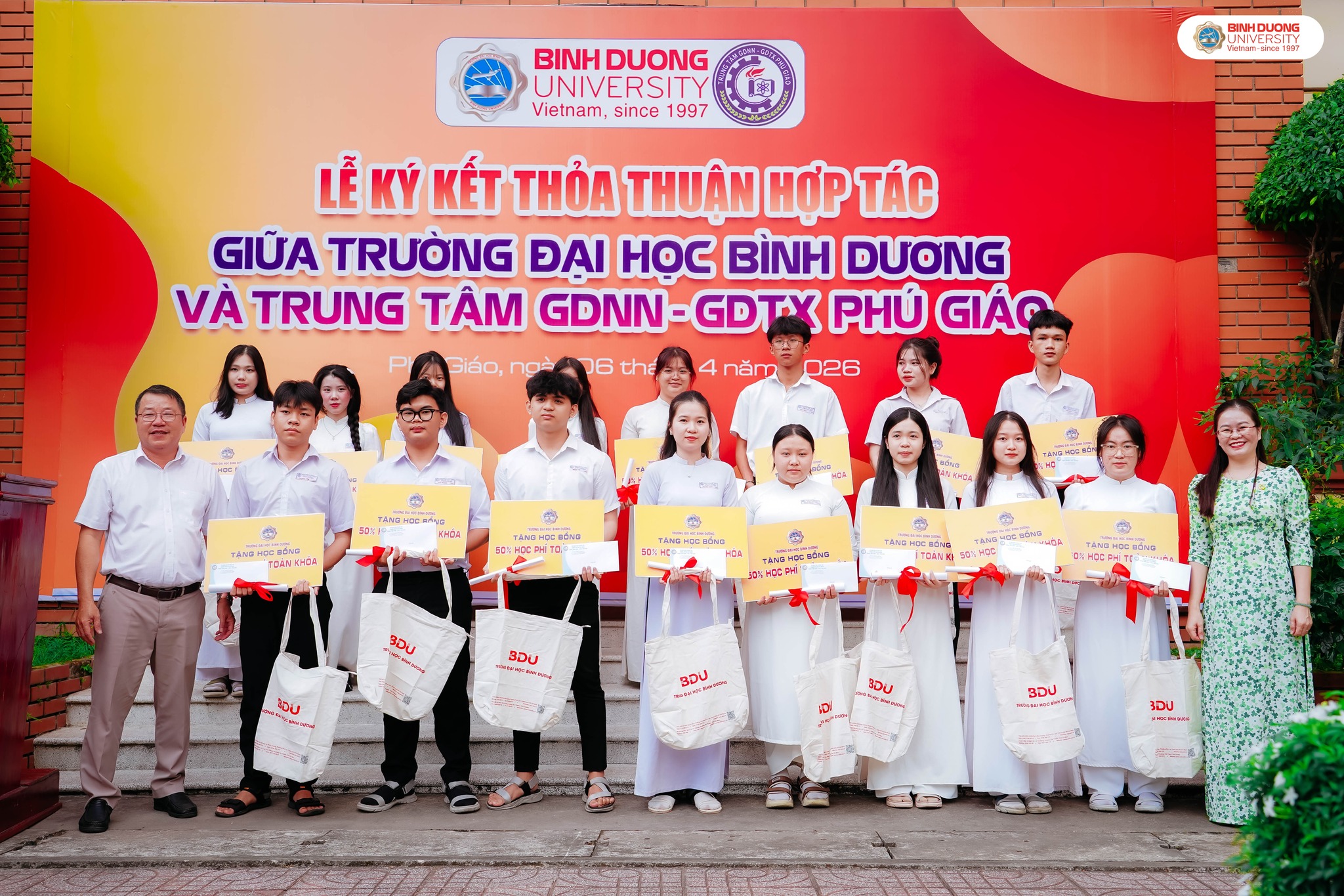 662104588 1589709909823162 456201121028580439 n