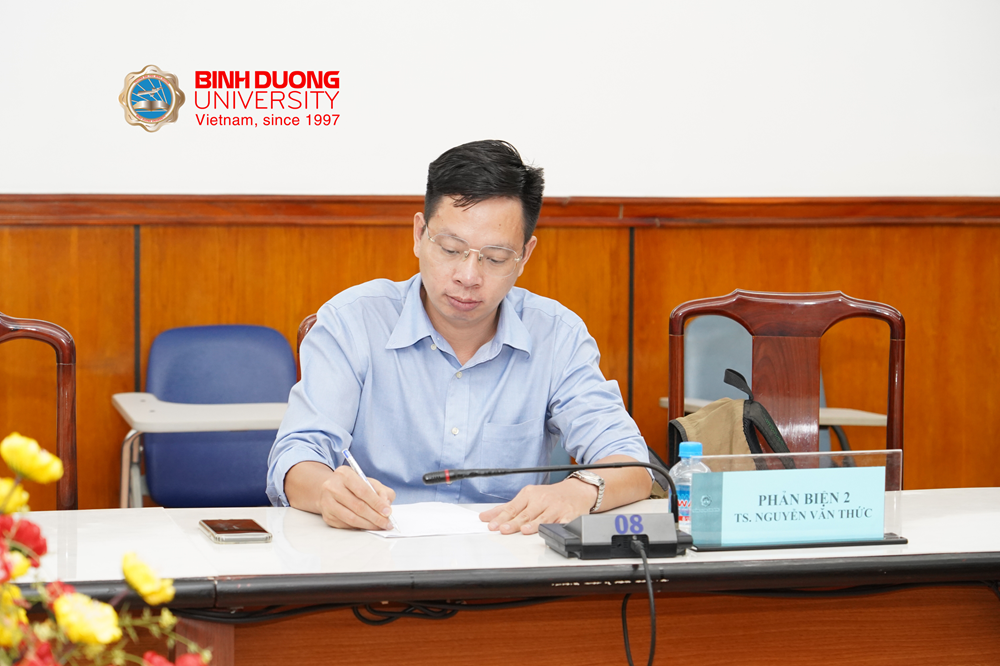 thẩm định thuyết minh hai đề tài nghiên cứu khoa học của Giảng viên Khoa Điện Điện tử 5