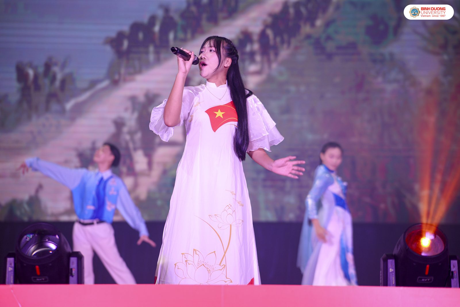 Hình ảnh chương trình