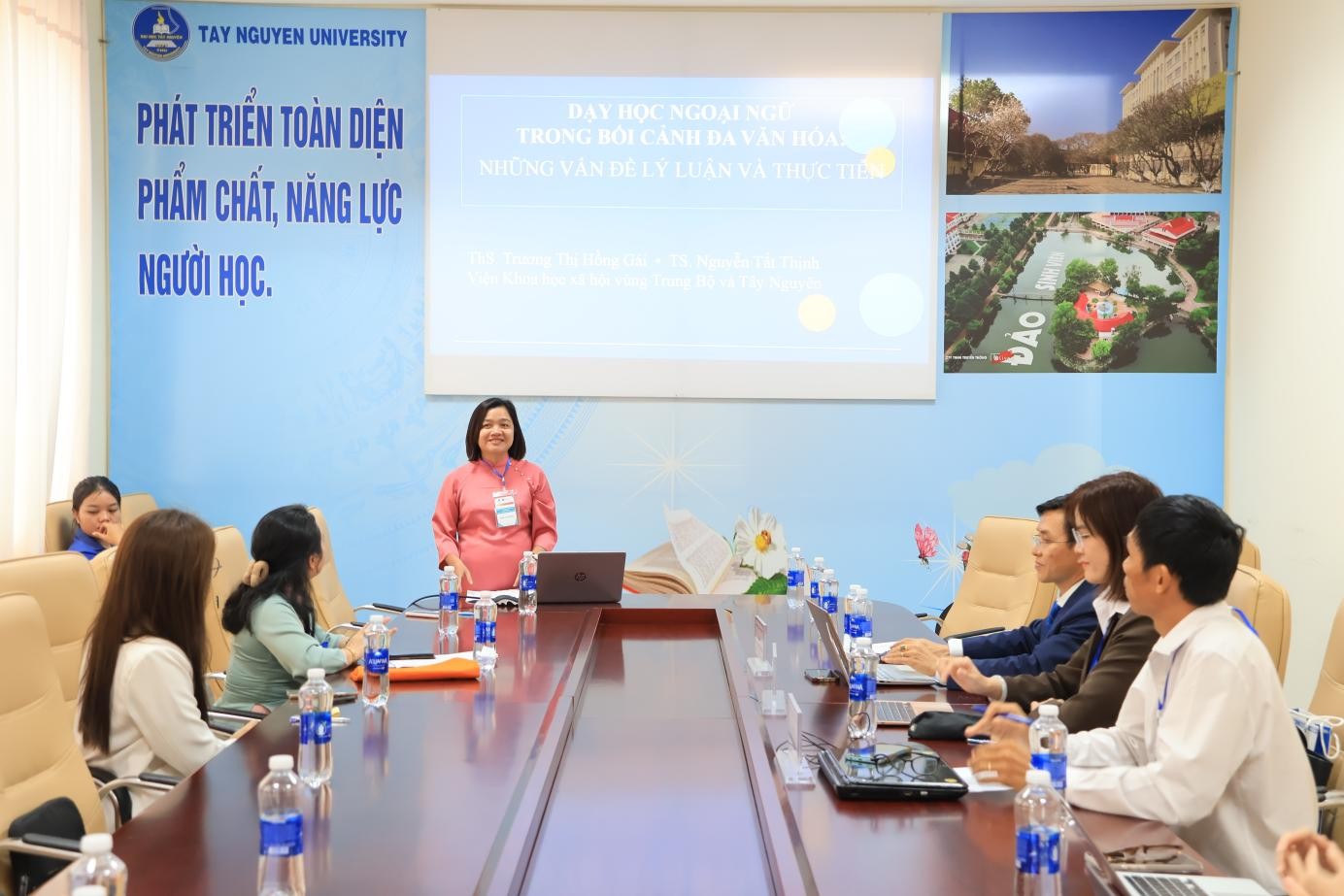 Hình ảnh tiểu ban Ngôn ngữ học